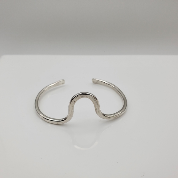 Modernist Sterling Silver Cuff 925 Bracelet Curved 15.75g Vintage Bangle - Picture 3 of 9